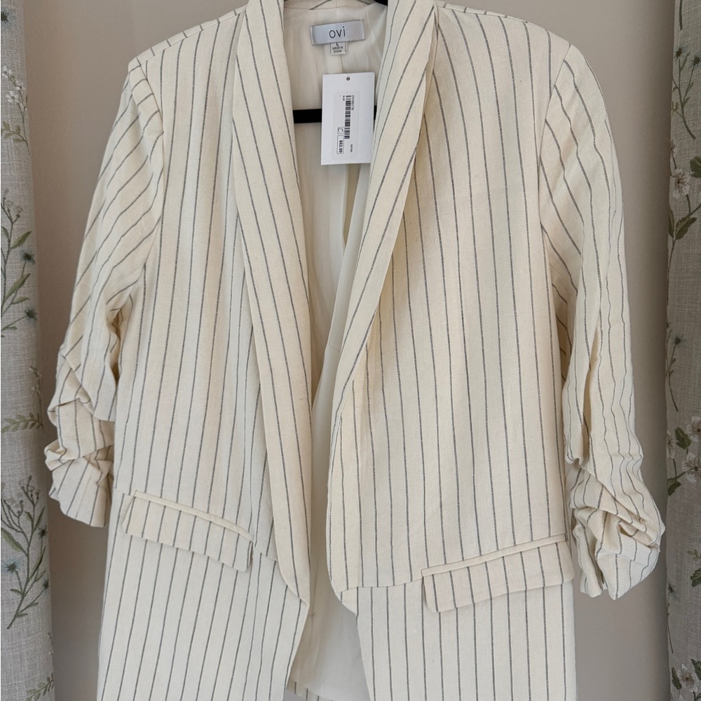 Ovi Women's Ivory Pinstripe Blazer